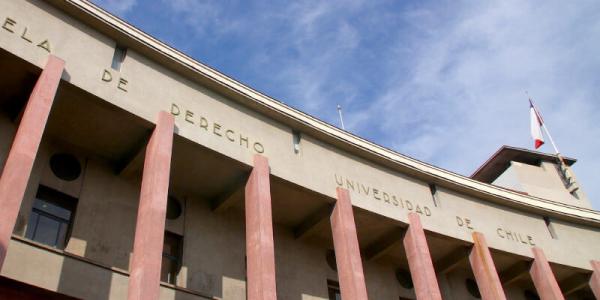 FACULTADES DE DERECHO DE LA UNIVERSIDAD DE CHILE Y UNIANDES TIENEN NUEVO CONVENIO