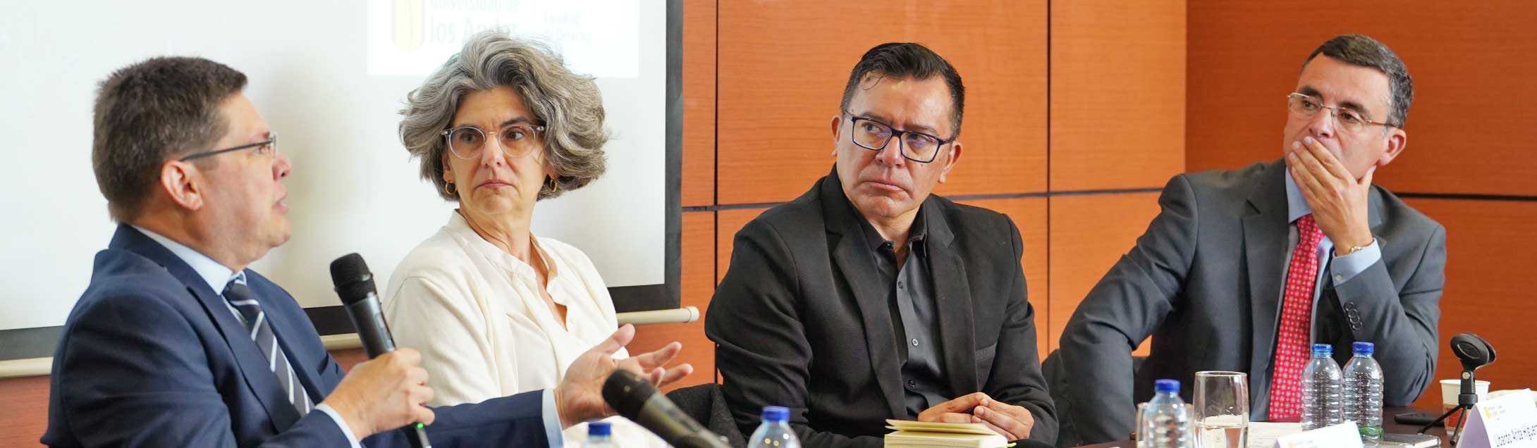 Derecho y Coyuntura N.° 22 analizó los retos del derecho penal internacional frente al conflicto colombiano